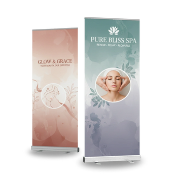 Zwei Werbeaufsteller für Kosmetik und Spa mit Beauty-Motiven in sanften Farben. Edle Roll-Up Banner drucken lassen.