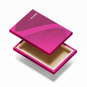 Pink bedruckte Leinwand auf einem Holz-Keilrahmen von vorn und hinten. Lassen Sie Ihr Wunschmotiv auf Leinwand bedrucken.
